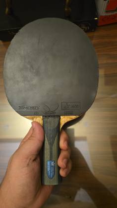 مضرب كامل تيموبول alc مع جلدتين تينيرجى